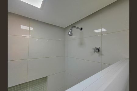Apartamento à venda com 90m², 3 quartos e 2 vagas Apartamento à venda com 90m², 3 quartos e 2 vagasBanheiro Social