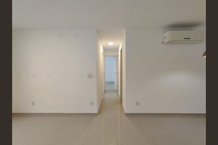 Sala de apartamento à venda com 3 quartos, 90m² em Recreio dos Bandeirantes, Rio de Janeiro