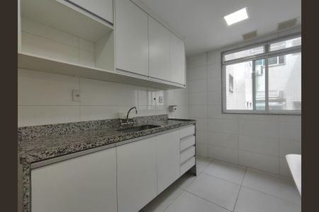 Apartamento à venda com 90m², 3 quartos e 2 vagas Apartamento à venda com 90m², 3 quartos e 2 vagasCozinha