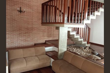 Casa à venda com 4 quartos, 724m² em Vila Albertina, São Paulo