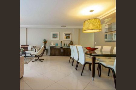 Apartamento à venda com 201m², 3 quartos e 3 vagas