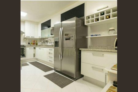 Apartamento à venda com 201m², 3 quartos e 3 vagas