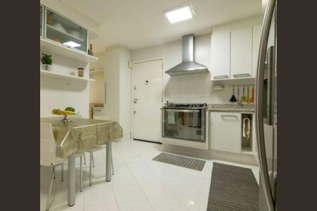 Apartamento à venda com 201m², 3 quartos e 3 vagas