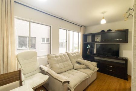 Sala de apartamento para alugar com 2 quartos, 55m² em Boa Vista, Curitiba