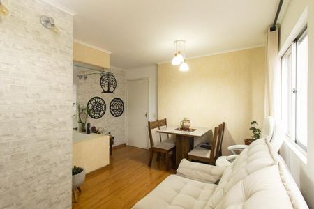 Sala de apartamento para alugar com 2 quartos, 55m² em Boa Vista, Curitiba
