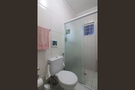 Casa para alugar com 125m², 2 quartos e 2 vagasBanheiro da Suíte