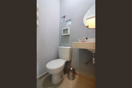 Casa para alugar com 125m², 2 quartos e 2 vagasLavabo