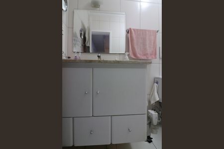 Casa para alugar com 125m², 2 quartos e 2 vagasBanheiro da Suíte