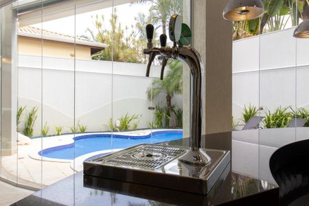 Casa de condomínio à venda com 460m², 5 quartos e 4 vagas Casa de condomínio à venda com 460m², 5 quartos e 4 vagasÁrea Gourmet