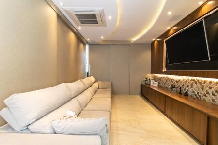 Casa de condomínio à venda com 460m², 5 quartos e 4 vagas Casa de condomínio à venda com 460m², 5 quartos e 4 vagasSala 2