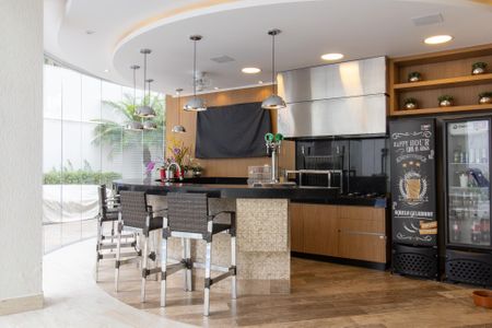 Casa de condomínio à venda com 460m², 5 quartos e 4 vagas Casa de condomínio à venda com 460m², 5 quartos e 4 vagasÁrea Gourmet