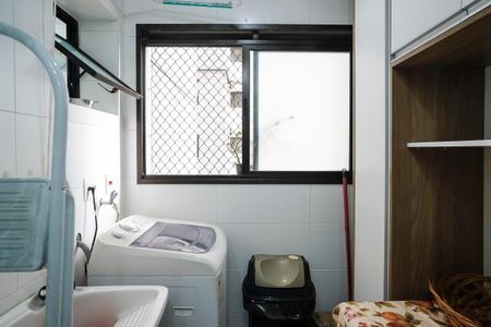 Apartamento à venda com 107m², 2 quartos e 1 vagaÁrea de serviço