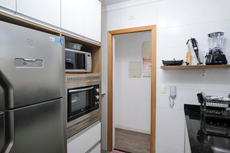 Apartamento à venda com 107m², 2 quartos e 1 vagaCozinha