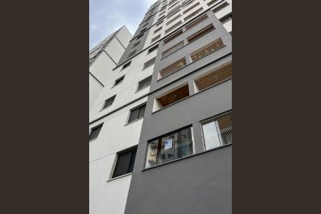Apartamento à venda com 107m², 2 quartos e 1 vagaFachada - Placa
