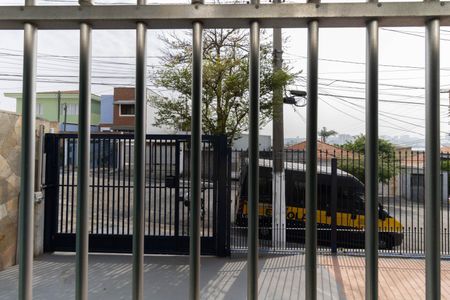 Vista da Sala de casa para alugar com 3 quartos, 124m² em Vila Liviero, São Paulo