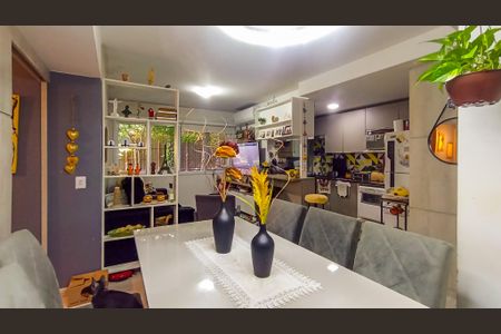 Apartamento à venda com 74m², 3 quartos e 1 vaga Apartamento à venda com 74m², 3 quartos e 1 vagaSala