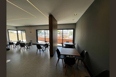 Apartamento à venda com 39m², 1 quarto e 1 vaga Apartamento à venda com 39m², 1 quarto e 1 vagaÁrea comum - Salão de festas