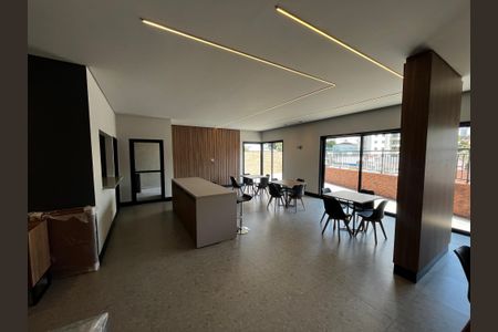 Apartamento à venda com 39m², 1 quarto e 1 vaga Apartamento à venda com 39m², 1 quarto e 1 vagaÁrea comum - Salão de festas