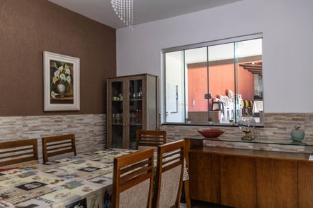 Casa à venda com 450m², 3 quartos e 4 vagas Casa à venda com 450m², 3 quartos e 4 vagasCopa