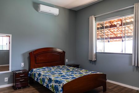 Casa à venda com 450m², 3 quartos e 4 vagas Casa à venda com 450m², 3 quartos e 4 vagasSuíte 1