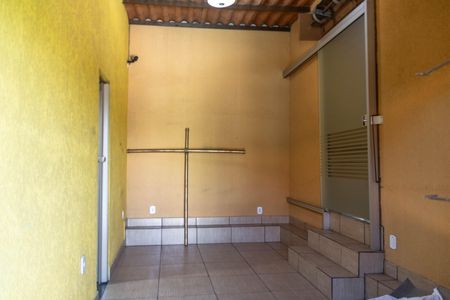 Casa à venda com 450m², 3 quartos e 4 vagas Casa à venda com 450m², 3 quartos e 4 vagasÁrea Externa