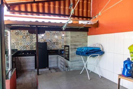 Casa à venda com 450m², 3 quartos e 4 vagas Casa à venda com 450m², 3 quartos e 4 vagasÁrea Externa