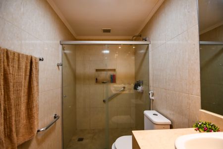 Apartamento à venda com 119m², 3 quartos e 1 vagaBanheiro Suíte