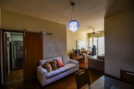 Apartamento à venda com 119m², 3 quartos e 1 vagaSala