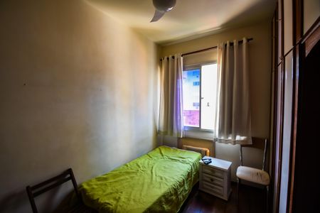 Apartamento à venda com 119m², 3 quartos e 1 vagaQuarto 2