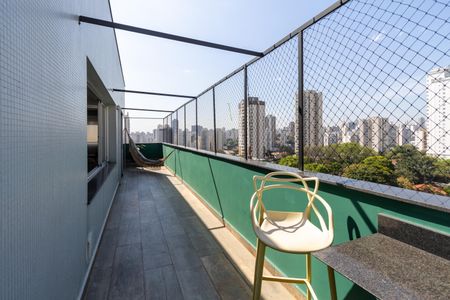 Apartamento para alugar com 152m², 2 quartos e 1 vagaVaranda