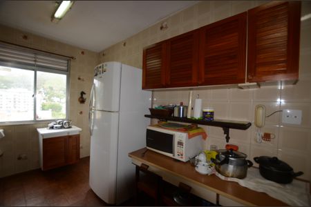 Apartamento para alugar com 240m², 3 quartos e 2 vagasCozinha