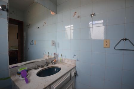 Apartamento para alugar com 240m², 3 quartos e 2 vagasBanheiro da Suíte 2