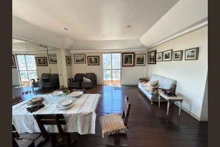 Sala de apartamento para alugar com 3 quartos, 240m² em Praça Seca, Rio de Janeiro