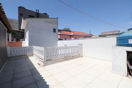 Casa à venda com 210m², 2 quartos e 4 vagasTerraço