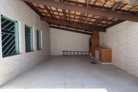 Casa à venda com 210m², 2 quartos e 4 vagasÁrea comum