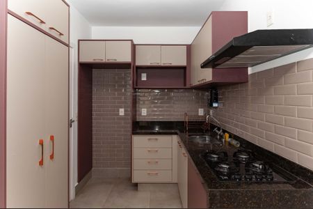 Apartamento para alugar com 131m², 2 quartos e 2 vagasCozinha