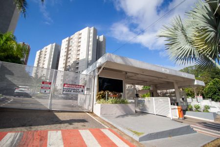 Apartamento para alugar com 58m², 2 quartos e 1 vaga Apartamento para alugar com 58m², 2 quartos e 1 vagaFachada