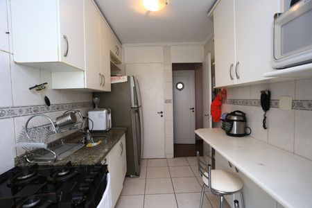 Apartamento à venda com 90m², 4 quartos e 1 vaga Apartamento à venda com 90m², 4 quartos e 1 vagacozinha
