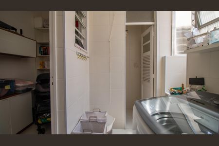 Apartamento à venda com 72m², 2 quartos e 1 vagaÁrea de Serviço