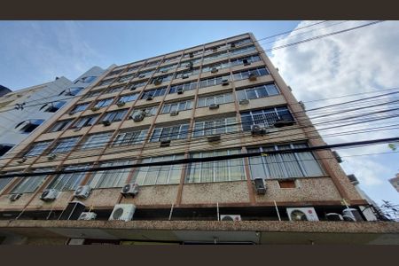 Apartamento à venda com 72m², 2 quartos e 1 vagaFachada