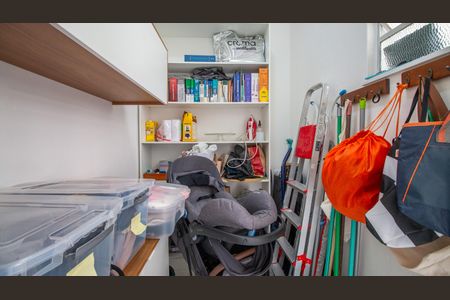 Apartamento à venda com 72m², 2 quartos e 1 vagaQuarto de Serviço