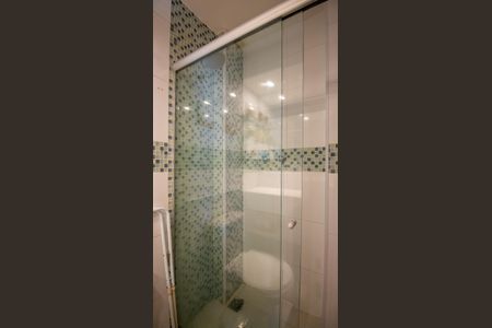 Apartamento à venda com 72m², 2 quartos e 1 vagaBanheiro Suite 1