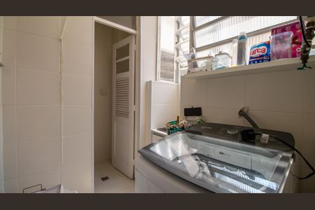 Apartamento à venda com 72m², 2 quartos e 1 vagaÁrea de Serviço