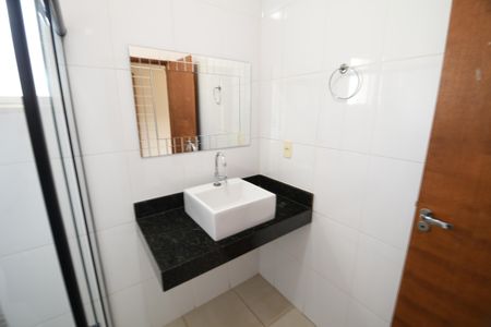 Casa para alugar com 170m², 3 quartos e 4 vagasBanheiro Suíte 1