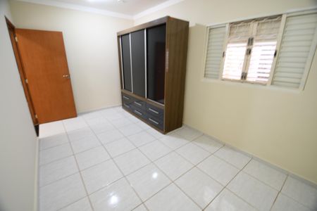 Casa para alugar com 170m², 3 quartos e 4 vagasQuarto 1