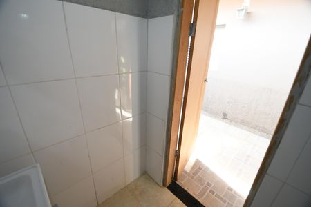 Casa para alugar com 170m², 3 quartos e 4 vagasBanheiro de serviço