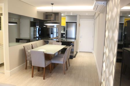 Sala de apartamento à venda com 2 quartos, 65m² em Fundacao, São Caetano do Sul