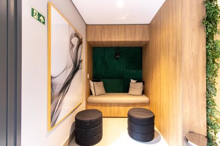 Studio à venda com 27m², 1 quarto e sem vagaHall social