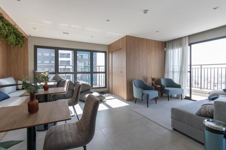 Studio à venda com 27m², 1 quarto e sem vagaÁrea comum - Salão de festas