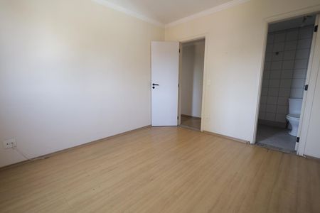 Apartamento à venda com 80m², 3 quartos e 1 vaga Apartamento à venda com 80m², 3 quartos e 1 vaga Suíte